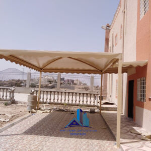 تصميم مظلات خارجية مميزة للمنازل والفلل تعزيز القيمة الجمالية