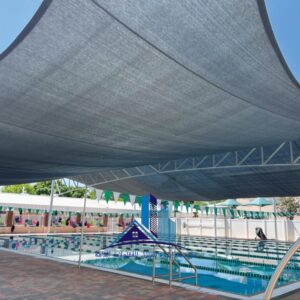 المظلات القماشية (البي في سي PVC) | تركيب مظلات مسابح أفضل انواع المظلات